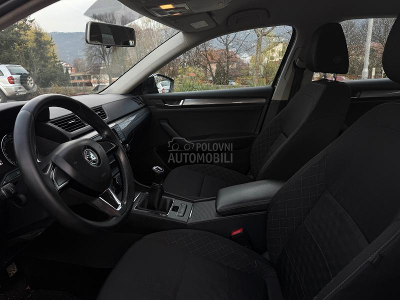 Škoda Superb 1.6 V.e.l.s.e.r.v