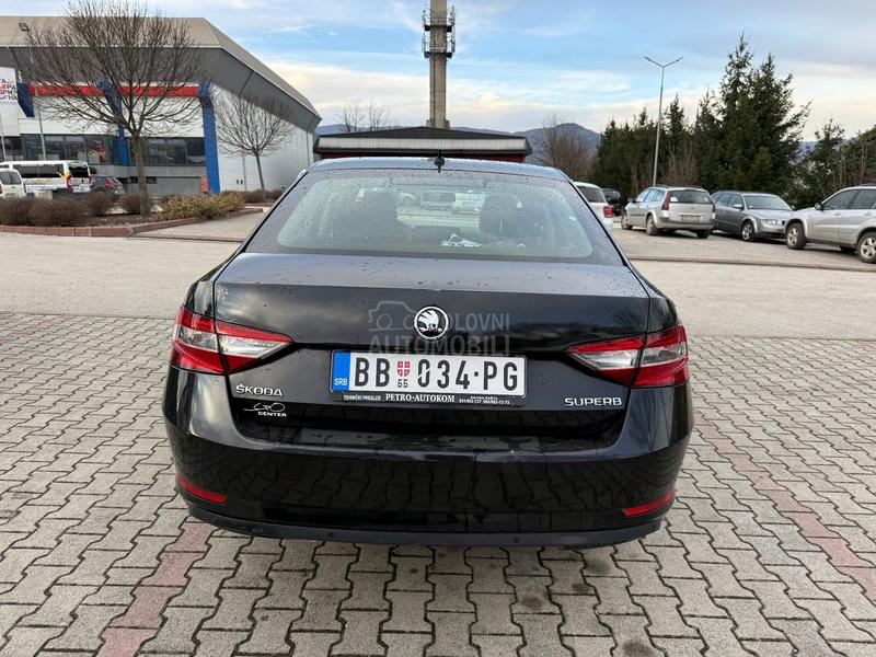 Škoda Superb 1.6 V.e.l.s.e.r.v