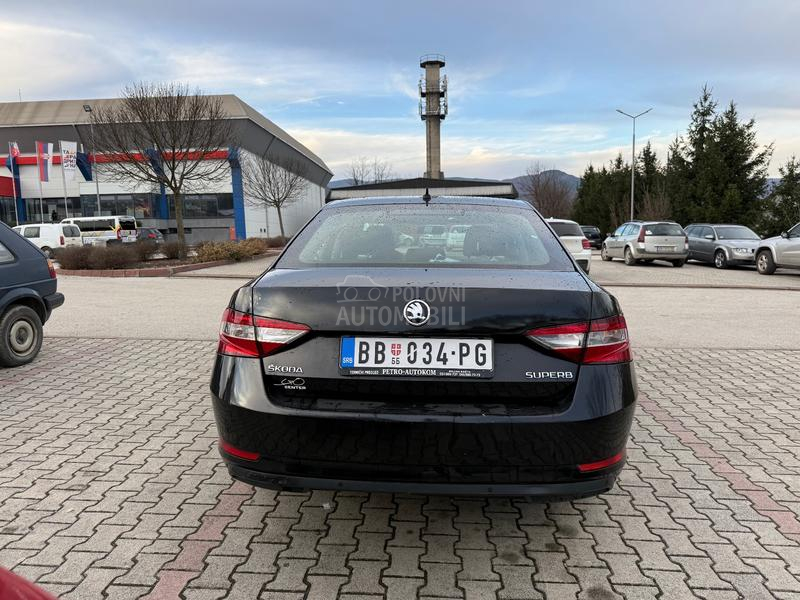 Škoda Superb 1.6 V.e.l.s.e.r.v