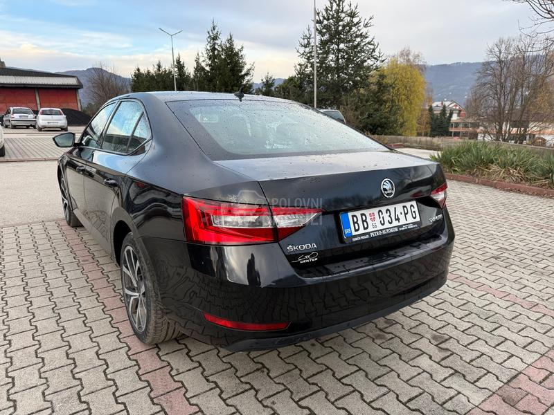 Škoda Superb 1.6 V.e.l.s.e.r.v