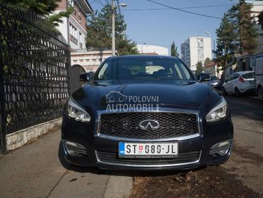 Infiniti Q70 2.2
