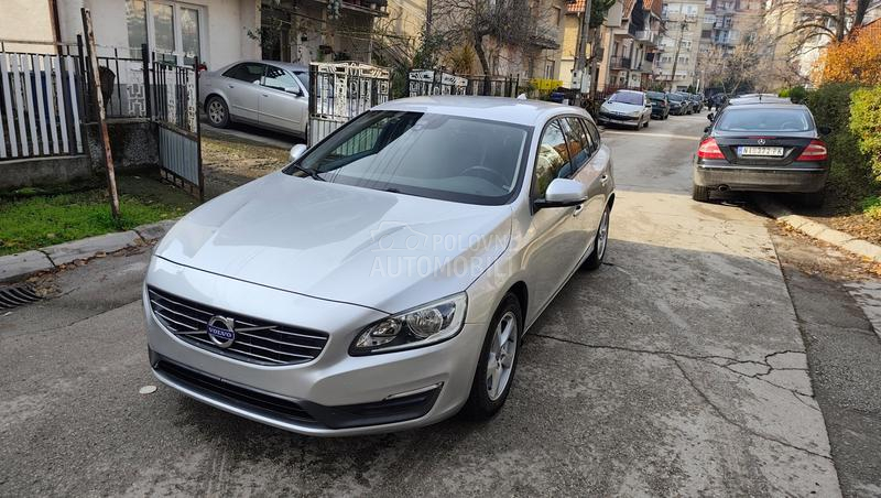 Volvo V60 1.6 D2