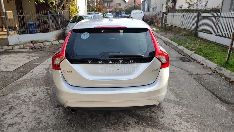 Volvo V60 1.6 D2