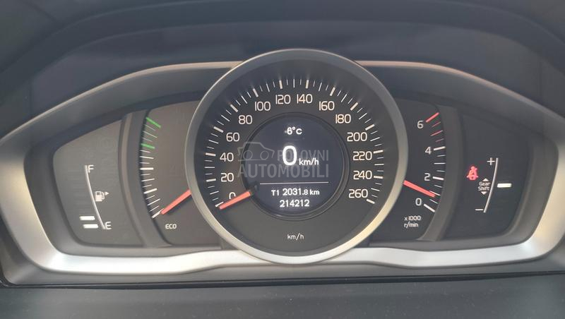 Volvo V60 1.6 D2