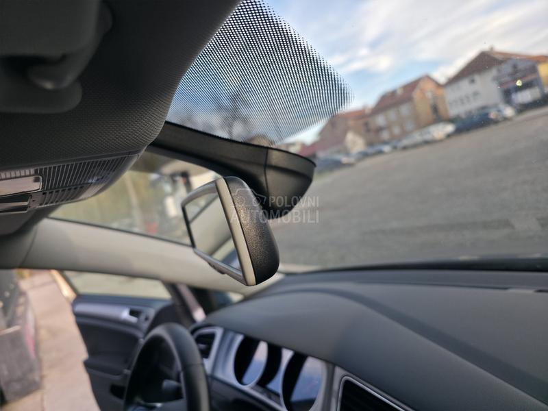 Volkswagen Golf 7 1.6 TDI N.A.V.I