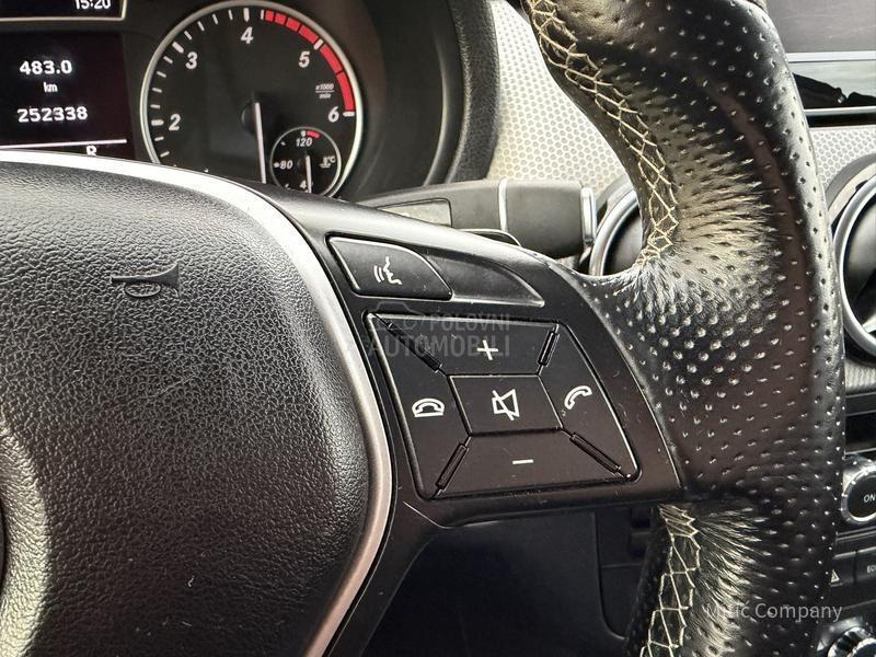 Mercedes Benz B 180 PREMIUM