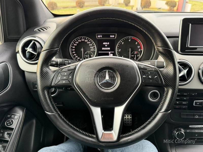 Mercedes Benz B 180 PREMIUM