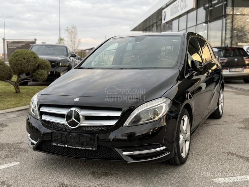 Mercedes Benz B 180 PREMIUM