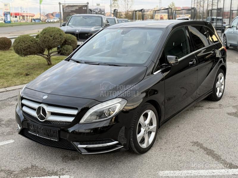 Mercedes Benz B 180 PREMIUM