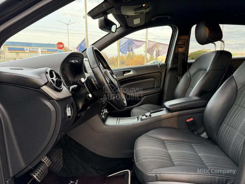 Mercedes Benz B 180 PREMIUM