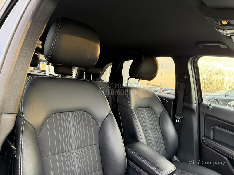 Mercedes Benz B 180 PREMIUM