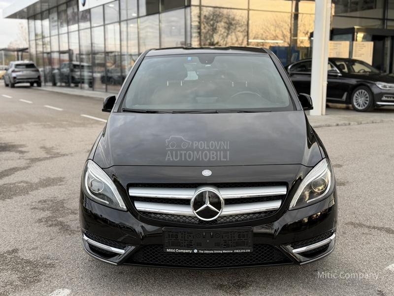 Mercedes Benz B 180 PREMIUM