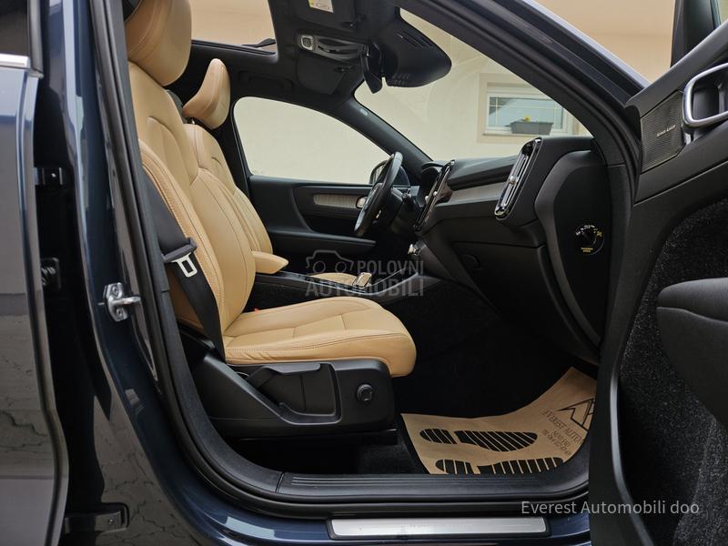 Volvo XC40 rezervisan