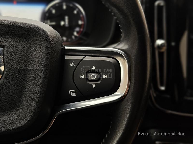 Volvo XC40 rezervisan