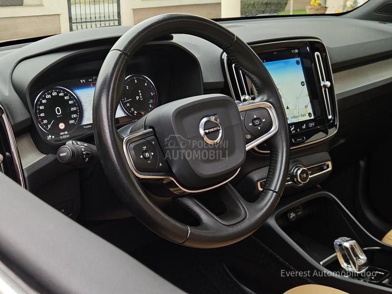 Volvo XC40 rezervisan