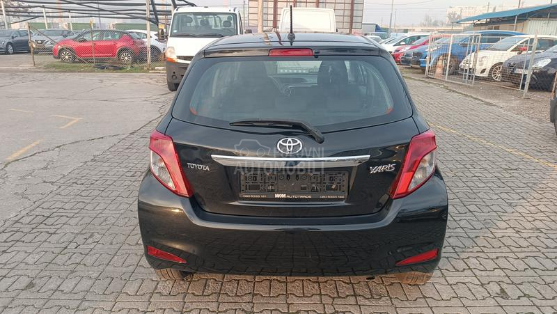 Toyota Yaris 1.33 DUAL VVT-I LUNA