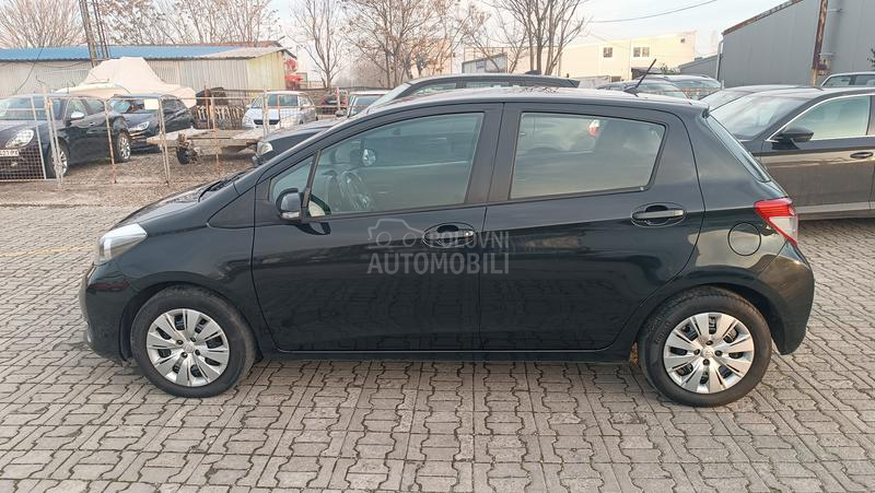 Toyota Yaris 1.33 DUAL VVT-I LUNA
