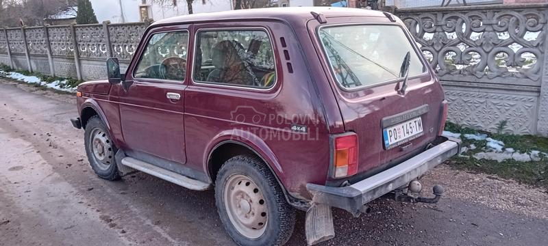 Lada Niva 