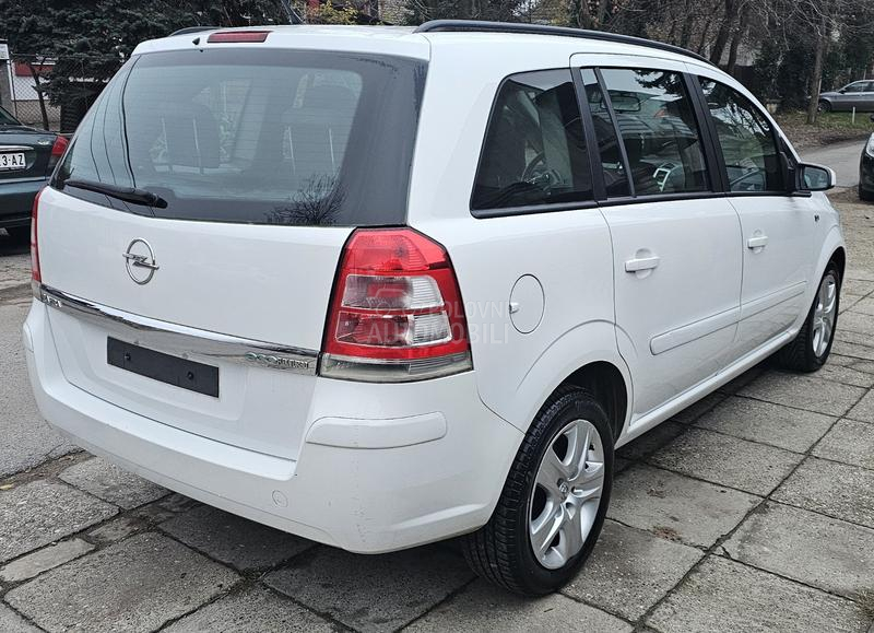 Opel Zafira 1.6 ECO FLEX TURBO