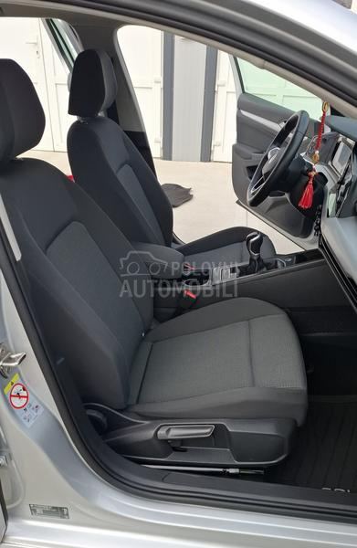 Volkswagen Golf 8 2.0TDI virtual