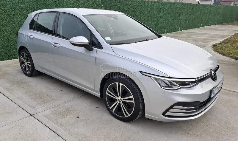 Volkswagen Golf 8 2.0TDI virtual