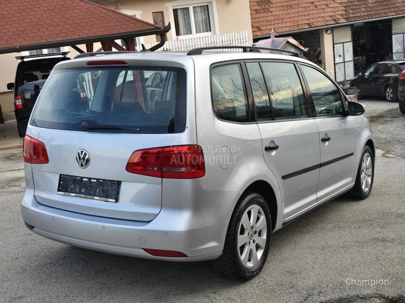 Volkswagen Touran 