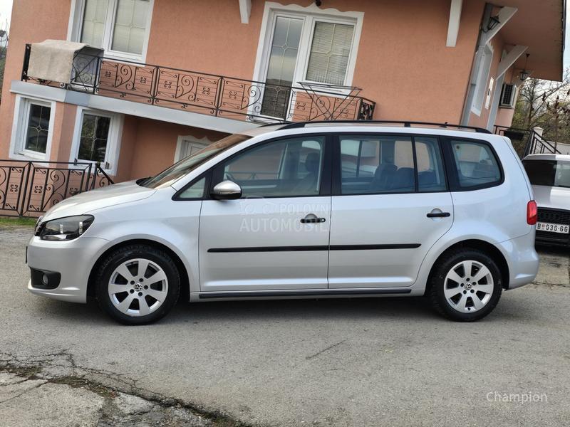 Volkswagen Touran 
