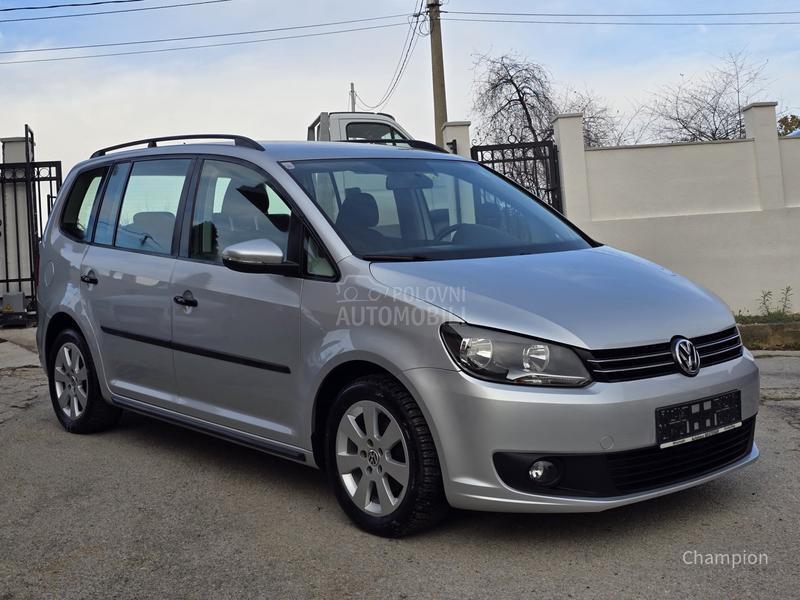 Volkswagen Touran 
