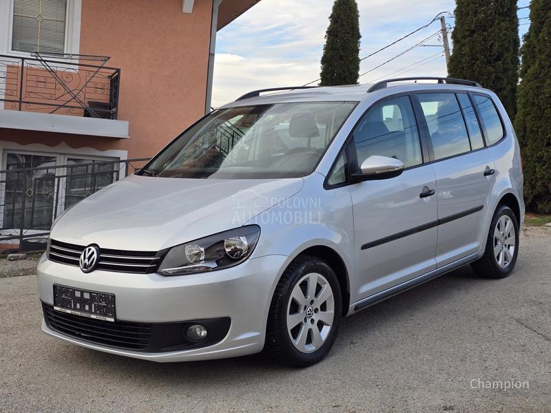 Volkswagen Touran 