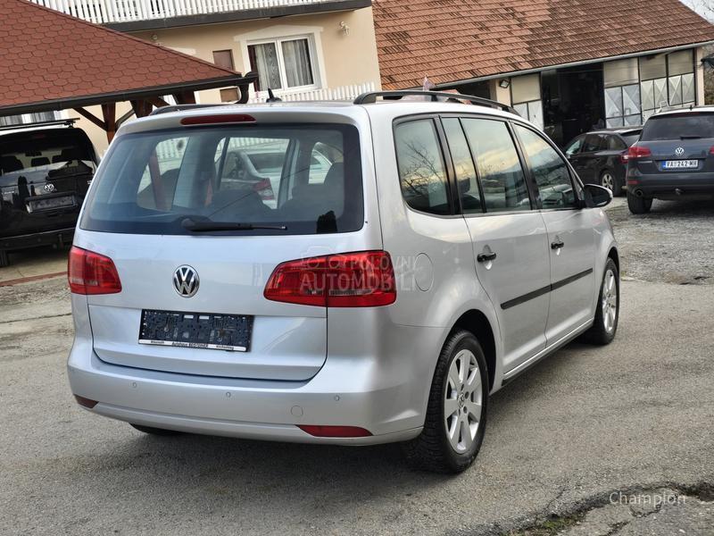 Volkswagen Touran 