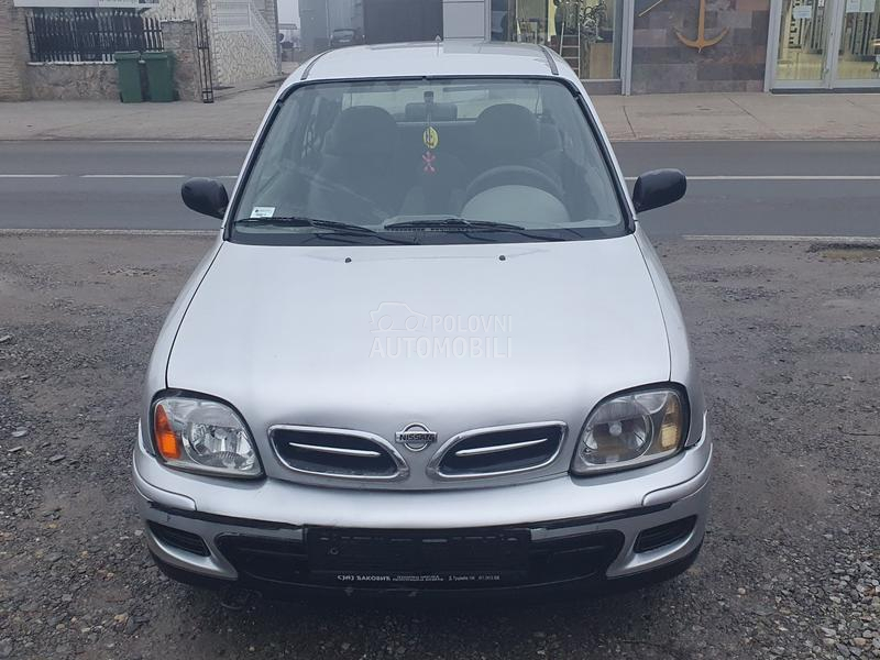 Nissan Micra 1.0b