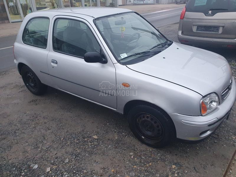 Nissan Micra 1.0b
