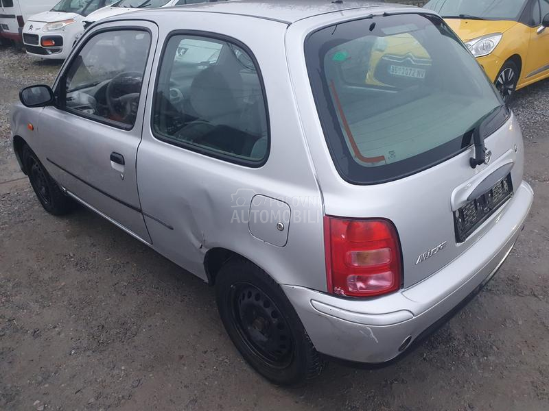Nissan Micra 1.0b