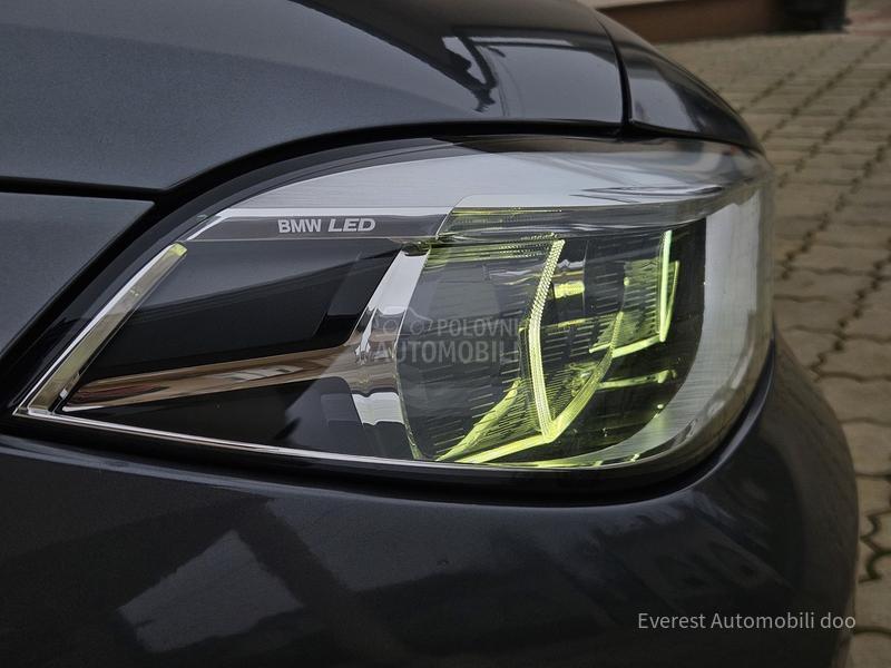 BMW 118 D/EXECUTIVE/PANO