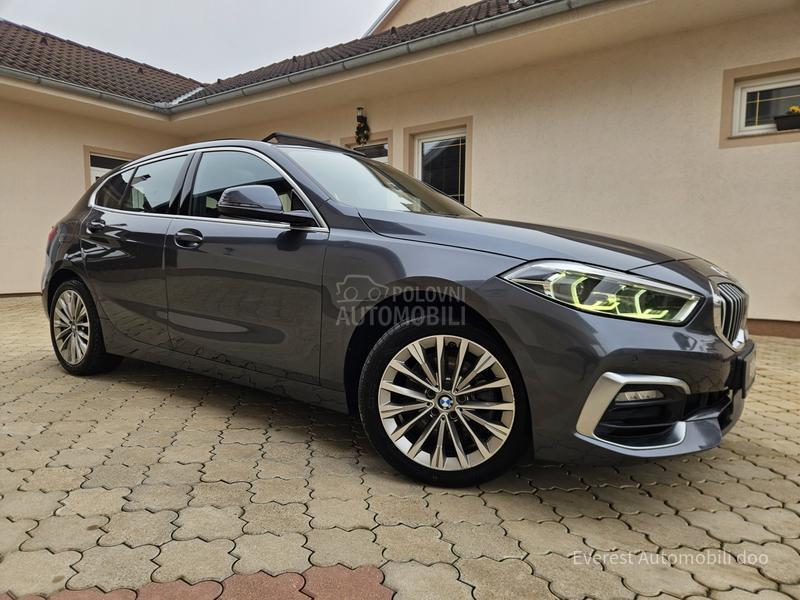 BMW 118 D/EXECUTIVE/PANO