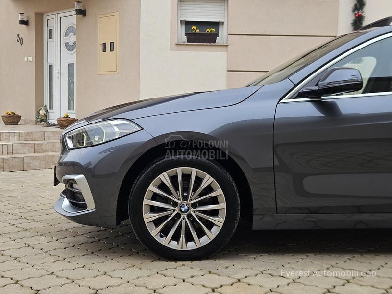 BMW 118 D/EXECUTIVE/PANO