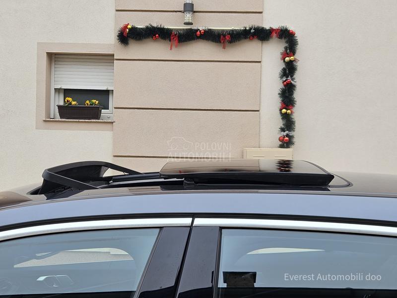 BMW 118 D/EXECUTIVE/PANO