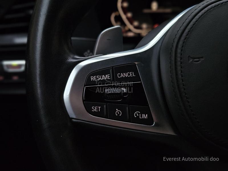 BMW 118 D/EXECUTIVE/PANO