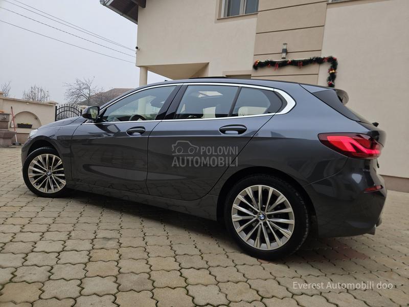 BMW 118 D/EXECUTIVE/PANO