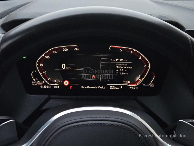 BMW 118 D/EXECUTIVE/PANO