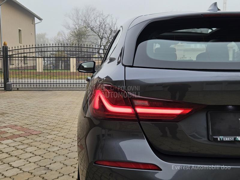 BMW 118 D/EXECUTIVE/PANO