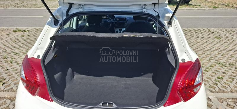 Peugeot 208 1.0.PURETEC