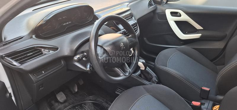 Peugeot 208 1.0.PURETEC
