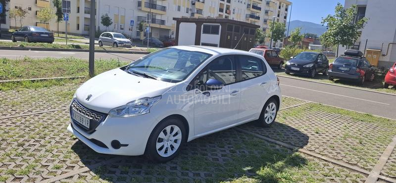Peugeot 208 1.0.PURETEC