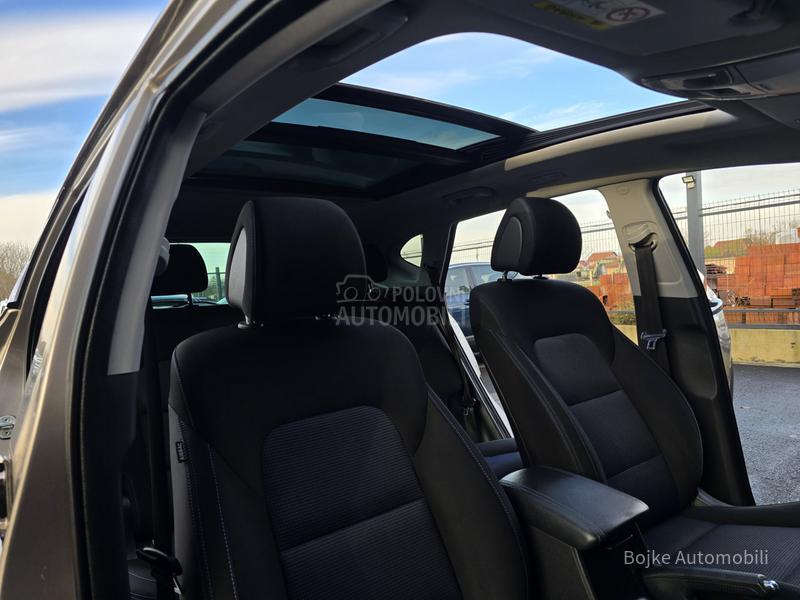 Hyundai Tucson 1.7CRDI PANO