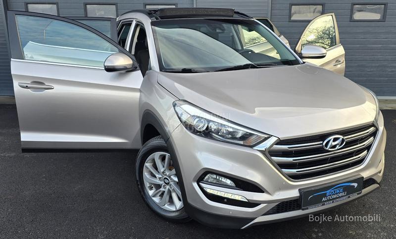 Hyundai Tucson 1.7CRDI PANO