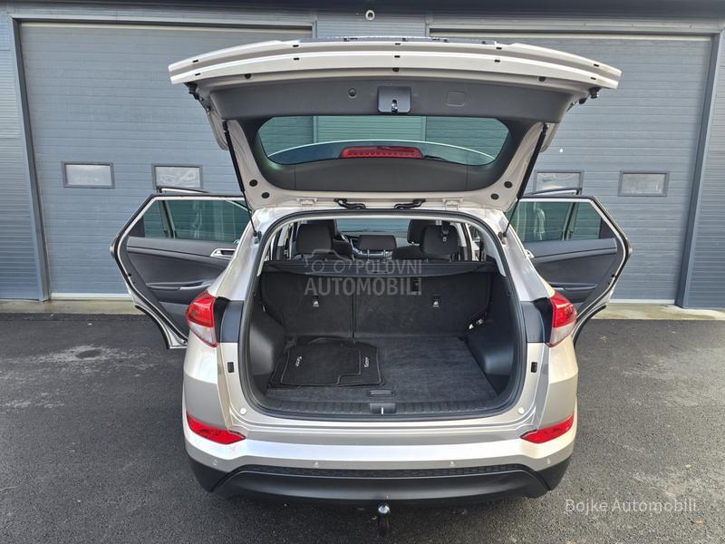 Hyundai Tucson 1.7CRDI PANO