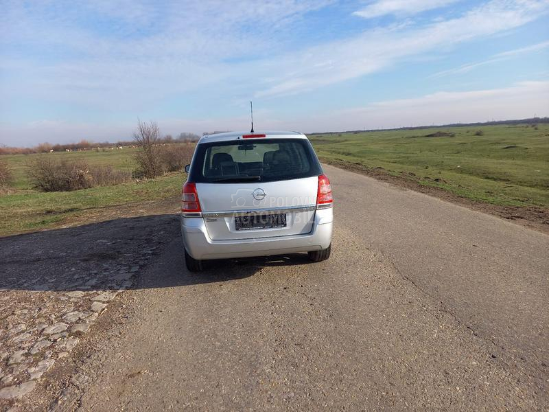 Opel Zafira 1.9 CDTI