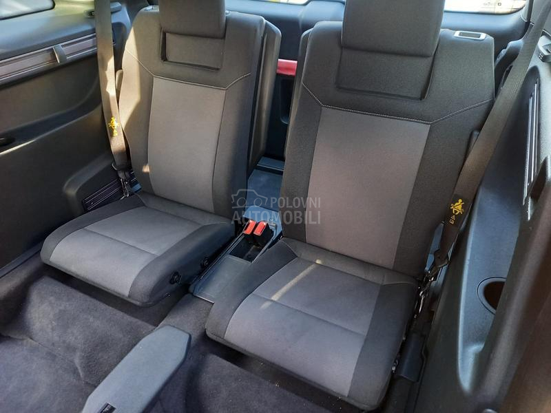 Opel Zafira 1.9 CDTI