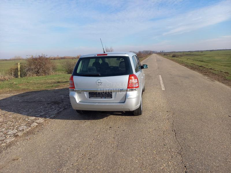 Opel Zafira 1.9 CDTI